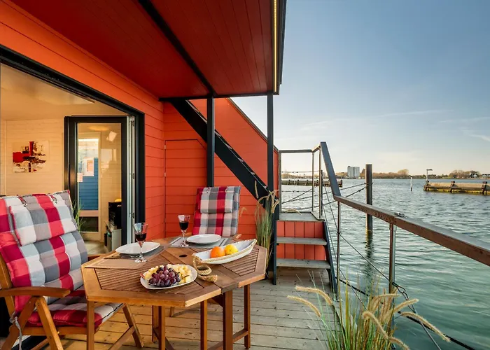 Hausboot Isa-bella Burg (Dithmarschen)