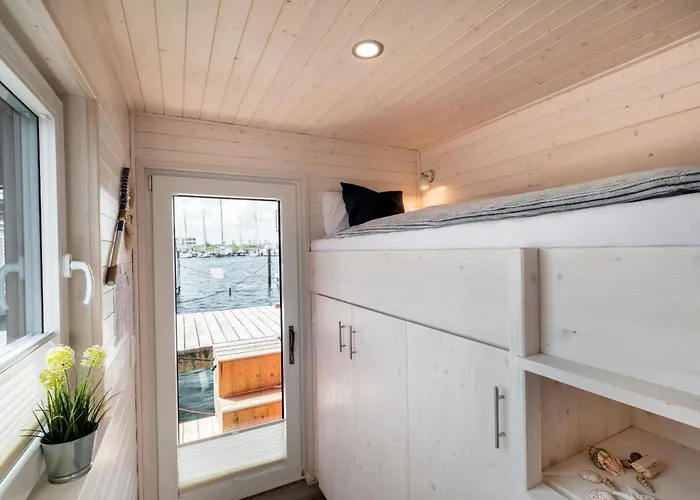 Hausboot Isa-bella *